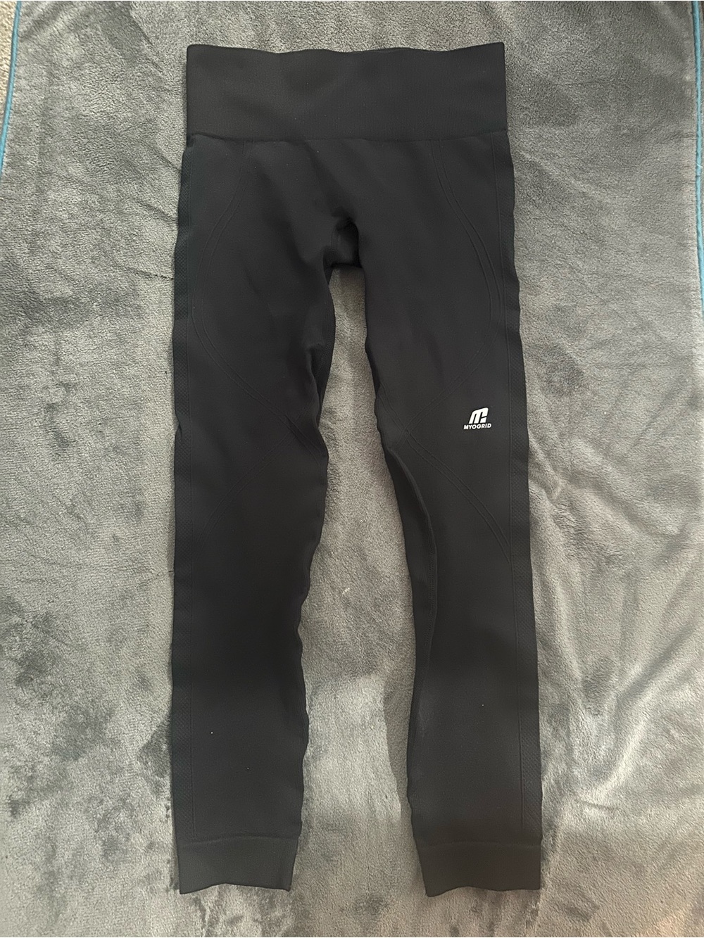 2/$25 High-Waist Performance Leggings